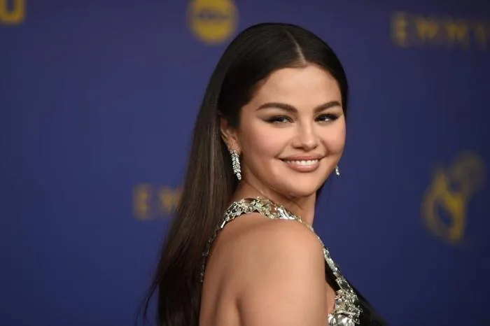 Selena Gomez: Không xấu hổ khi thừa nhận mất khả năng mang thai - Báo  VnExpress Giải trí