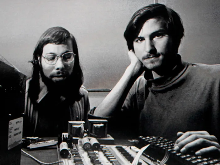 Steve Jobs không phải cha đẻ máy tính Apple I, II lừng danh'