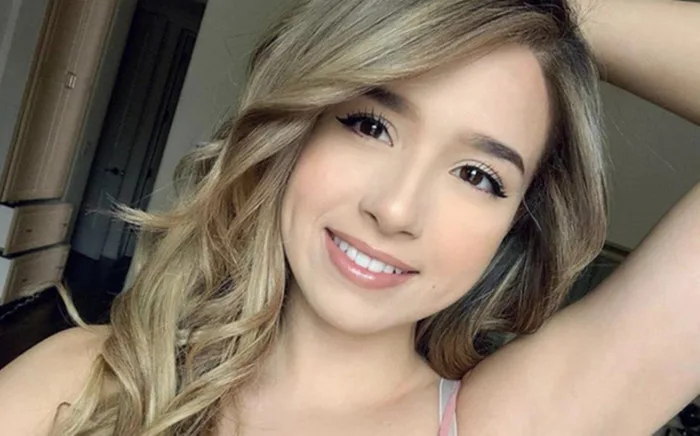 Nữ streamer nổi tiếng nhất thế giới mà không cần khoe ảnh 'mát mẻ' - Saostar.vn