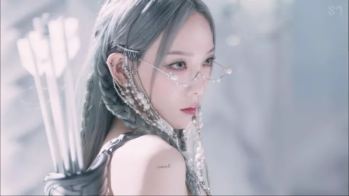 Taeyeon (SNSD) gây sốt với sân khấu comeback mới nhất: Xuất hiện như nữ  thần cùng kỹ năng trình diễn chuyên nghiệp