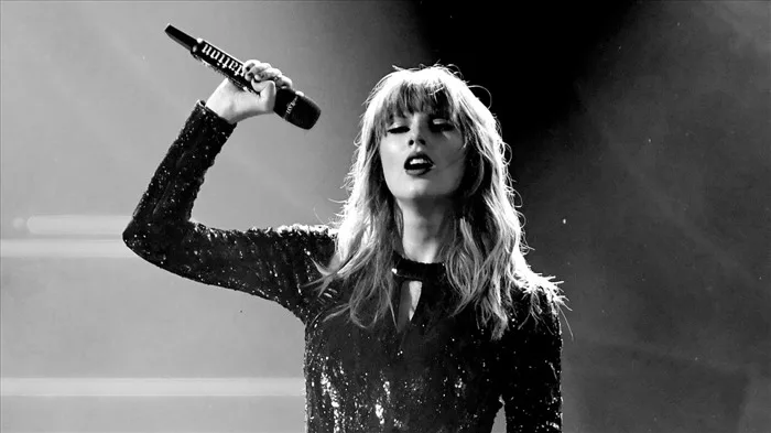 Taylor Swift: “Tri thức giúp tôi có những định hướng tốt hơn trong nghề”