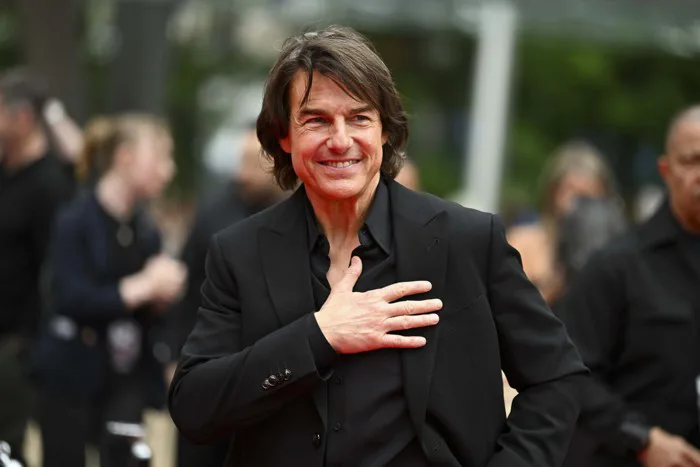 Tom Cruise sắp tổ chức hôn lễ tầm vũ trụ với vợ 4