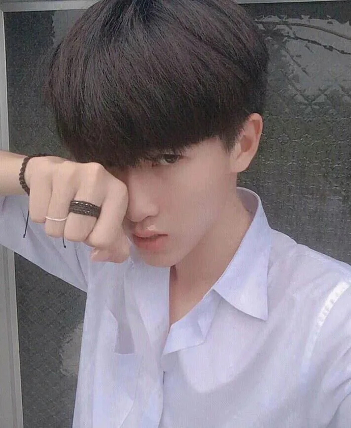 TOP 45+] Hình ảnh trai đẹp che mặt cute ngầu chất nhất 2026