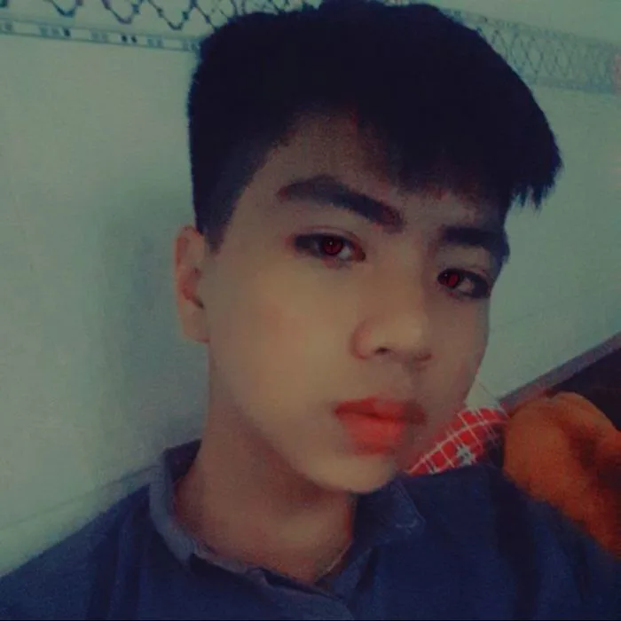 nam 2k4 // trai 2k4