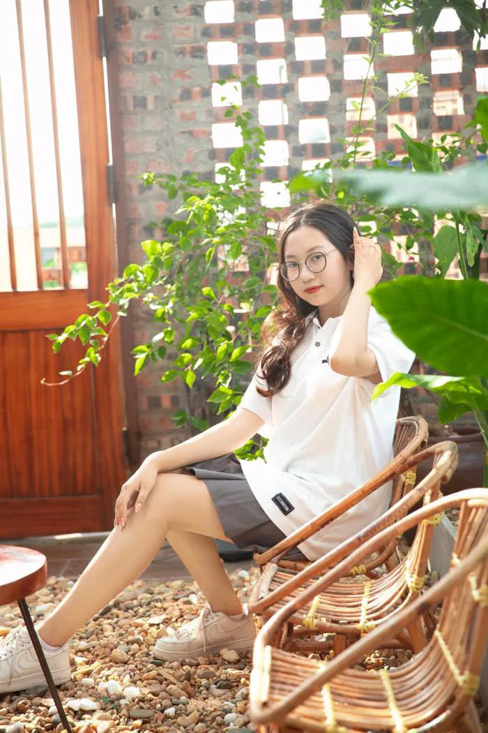 Dàn trai xinh gái đẹp “nhả vía” cho 2k6 đỗ đại học chuẩn xịn con nhà người ta | Yeah1 News