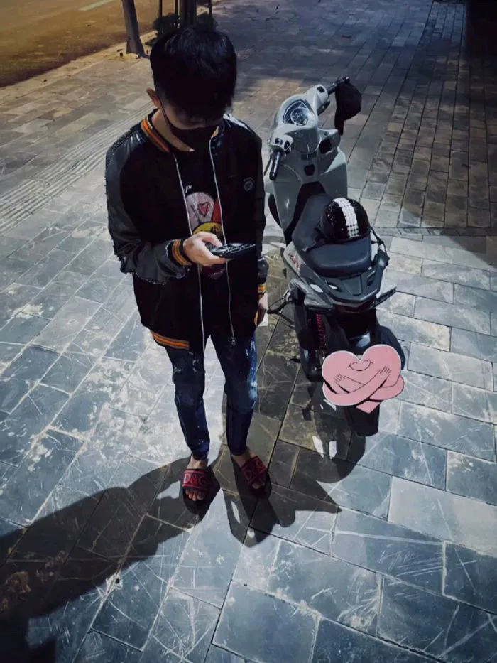 380 Boy phố ý tưởng | xe sirius, hình ảnh, người đẹp và quái vật