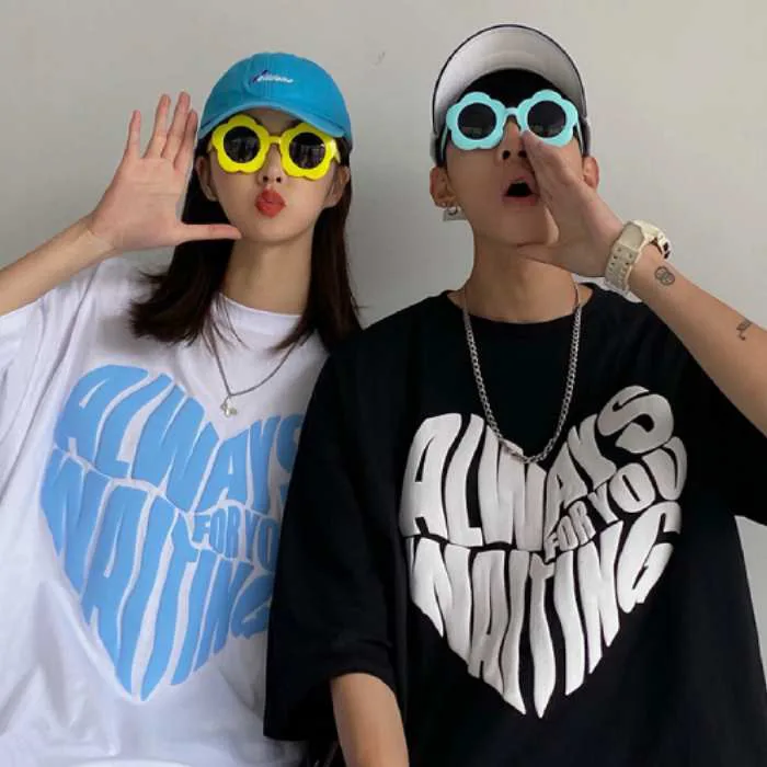 Mẫu áo thun unisex hình trái tim thiết kế đẹp, tinh tế