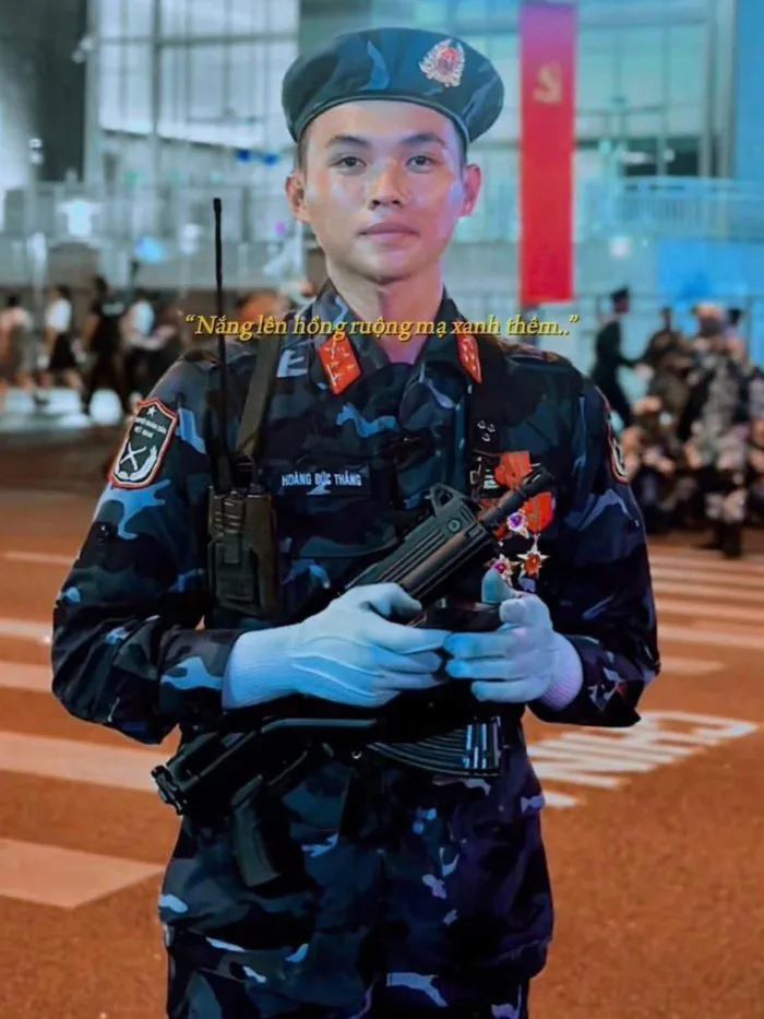 Hội quân nhân đẹp trai 