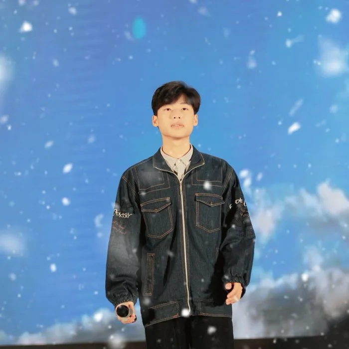 Nam sinh Olympia về Nhì nhưng chiếm trọn spotlight vì vẻ ngoài chuẩn 
