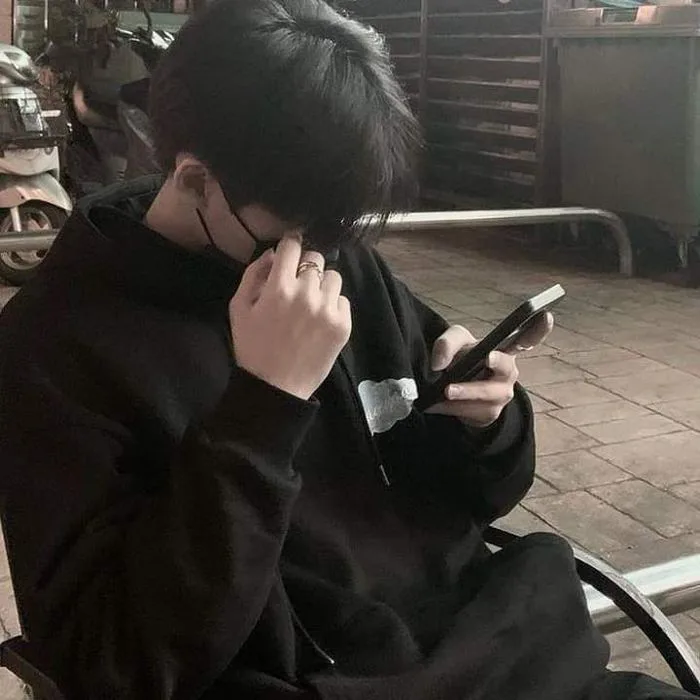 ảnh trai che mặt