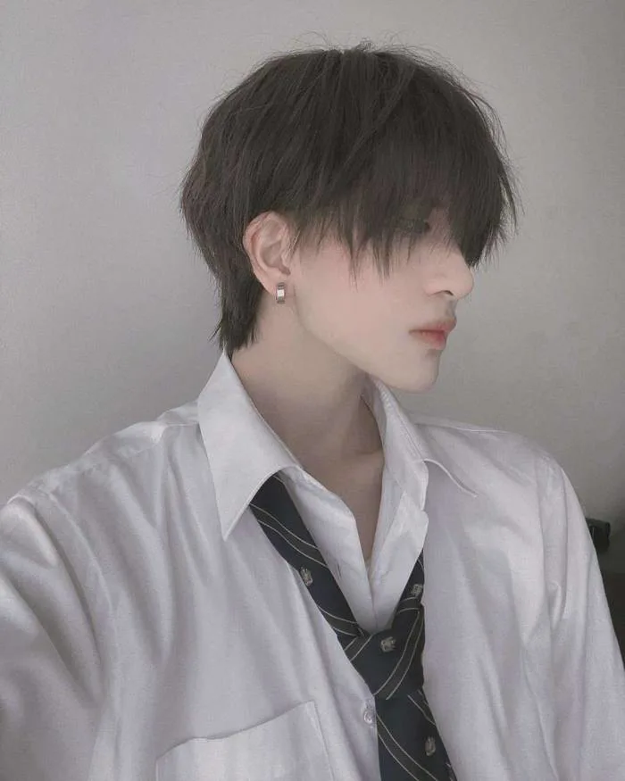 Gái xinh quá 'đẹp trai', chuyên cosplay loạt nam thần đình đám đốn tim dân mạng đứ đừ - Tuổi Trẻ Online