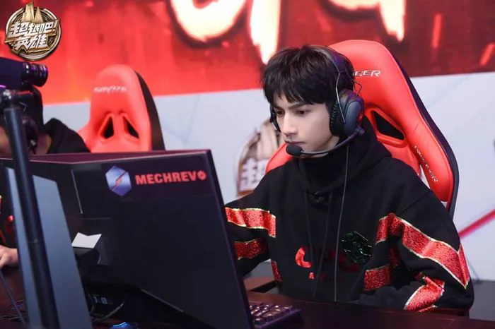29 Con trai chơi game ý tưởng | trai đẹp, con trai, chơi game
