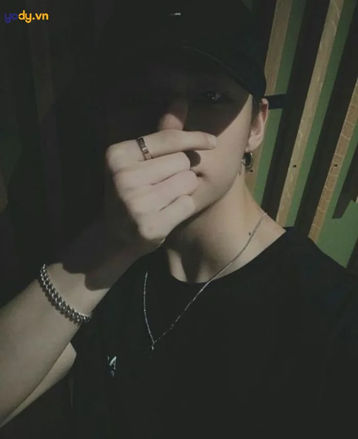 99+ Ảnh nam che mặt đẹp, cool ngầu, lạnh lùng như soái ca | Yody