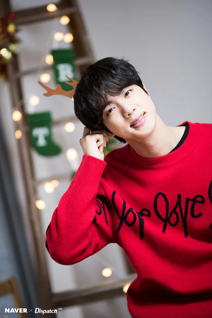 Dispatch tung bộ ảnh Giáng sinh 2019 đẹp nao lòng của BTS: 7 mẫu bạn trai  lý tưởng mà fan mơ ước!