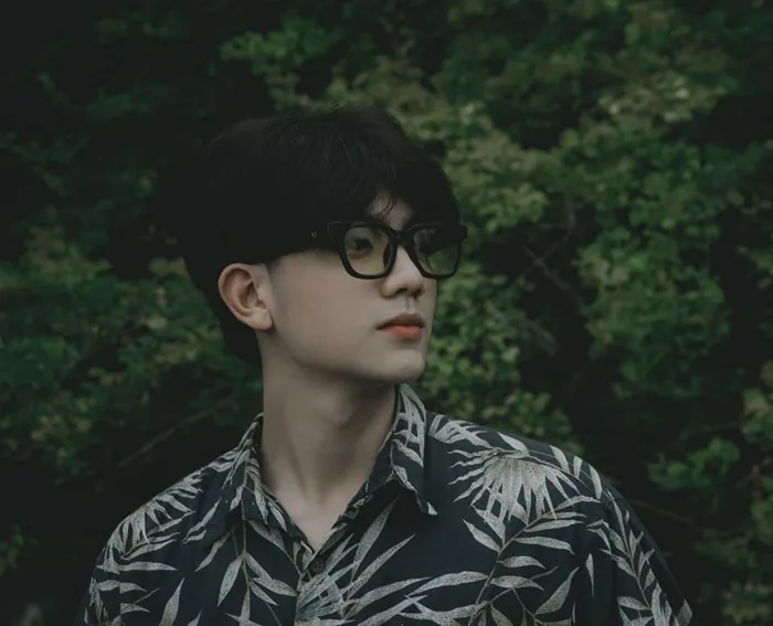 Nam thần Kỹ thuật đang được follow ầm ầm: Học siêu giỏi, góc nghiêng chuẩn tài tử điện ảnh