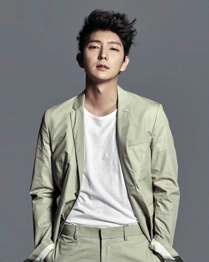 Top 10 sao Hàn Quốc đẹp trai nhất mọi thời đại gọi tên Lee Jong Suk, Lee Min Ho - Tuổi Trẻ Online