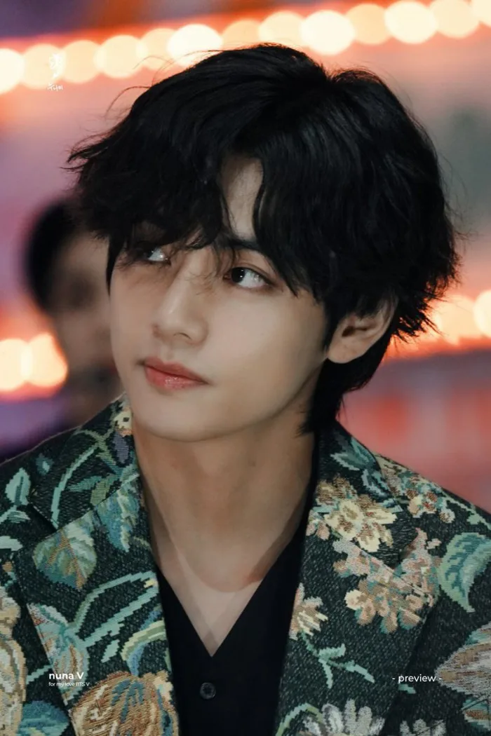 Top 10 gương mặt đẹp trai nhất thế giới 2020: 1 idol Kpop bất ngờ 