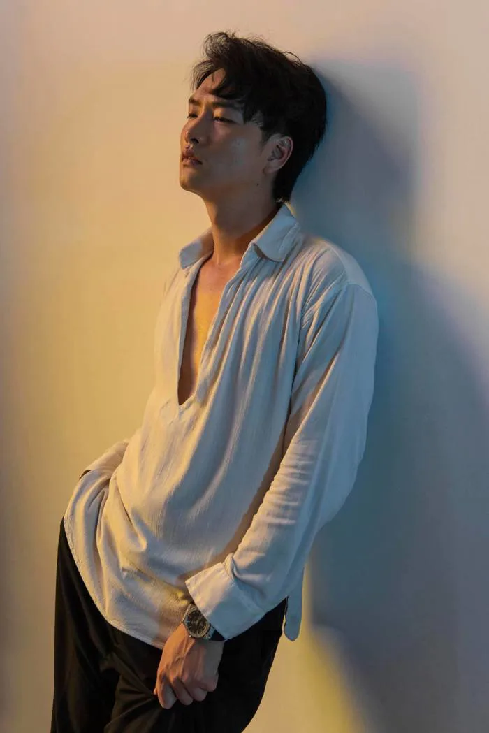 Vẻ bad boy ngoài đời không hổ danh 'trai đểu' của diễn viên Trọng Lân
