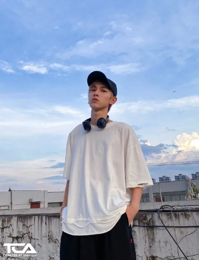 Tổng hợp 1001 cách tạo dáng chụp ảnh với mũ lưỡi trai - Cho Thuê Studio -  Thiết Bị - Trang Phục