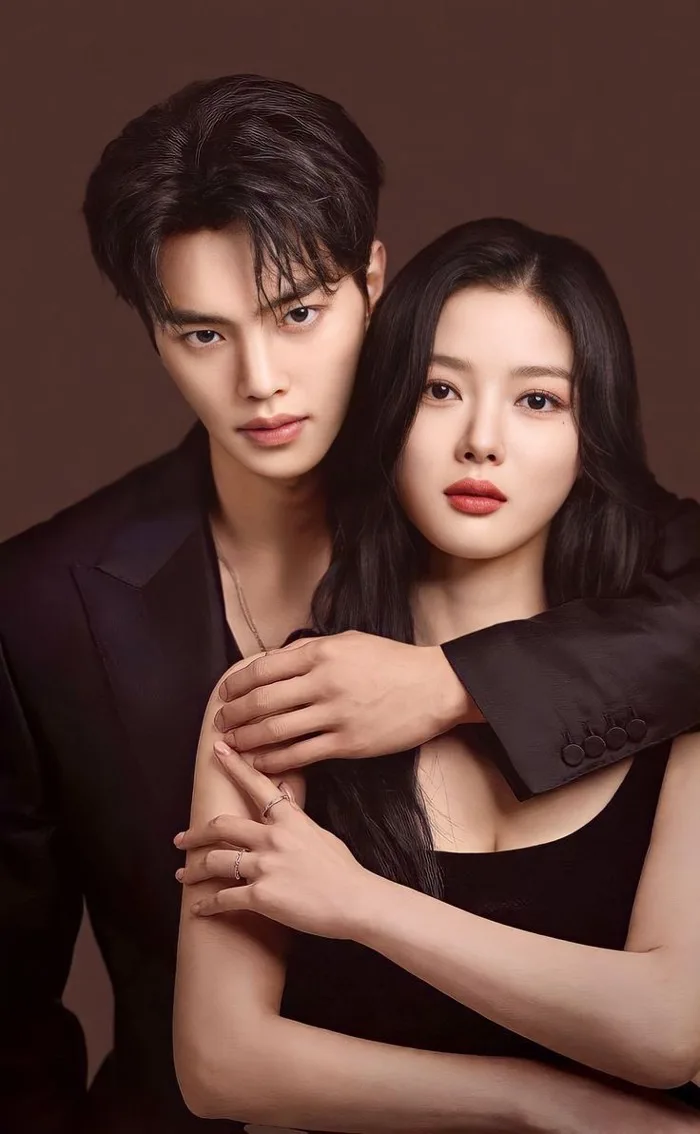 5 bạn trai màn ảnh đình đám của Kim Yoo Jung