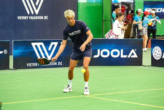 Chân dung trai đẹp vô địch giải Pickleball châu Á đang gây sốt tại Việt  Nam, thì ra là VĐV top thế giới!