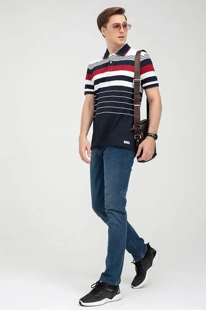 10 Cách phối quần jeans với áo thun Nam đẹp năng động, đầy cuốn hút