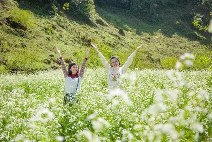 Có một Đông Tây Bắc đẹp mơ màng đến lạ những ngày sang năm. Đi thôi, đừng  nghĩ!