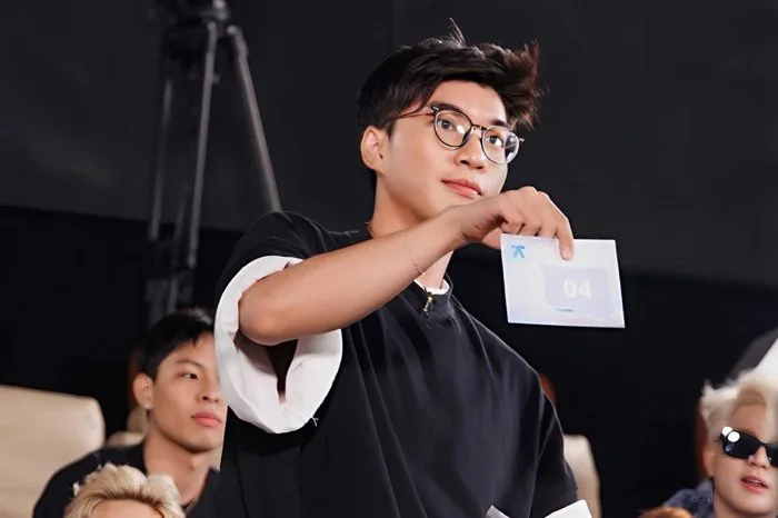Nam rapper đẹp trai, nhiều fan, có người yêu xinh như hoa hậu là ai?