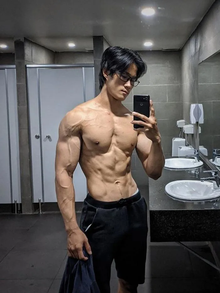 Loạt hot boy sở hữu body 6 múi gây ấn tượng thời gian qua | Báo Dân trí