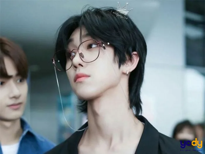 Kiểu tóc mullet side part là gì? Bật mí các kiểu tóc nam tính 2024 | Yody