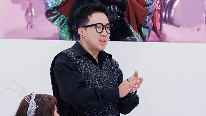 Nhịp showbiz: Trấn Thành đáp trả khán giả khi nhắc đến dàn Em xinh say hi