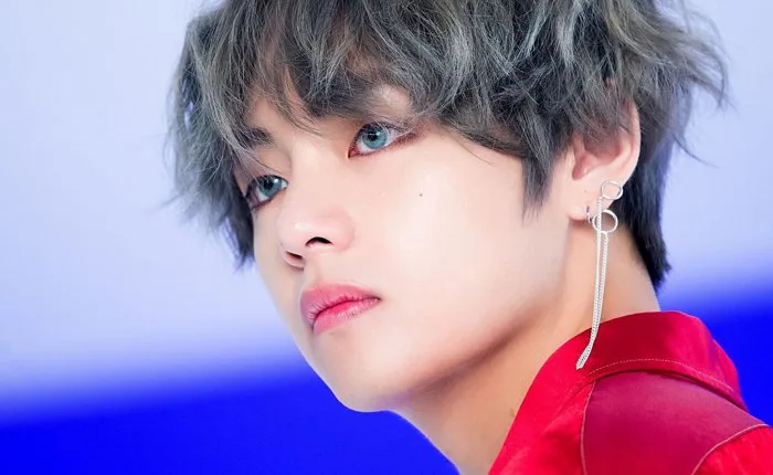 Báo Hàn ca ngợi V (BTS) sở hữu góc nghiêng thần thánh nhất nhì KPOP -  BlogAnChoi