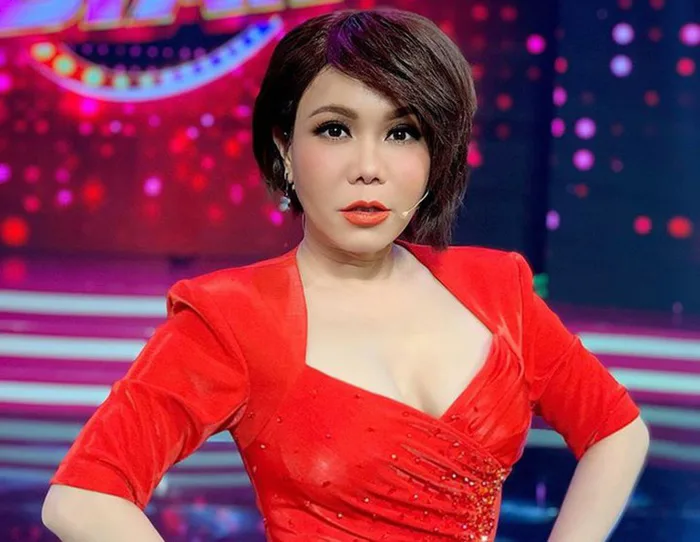 Việt Hương vượt mặt dàn sao, tiếp tục dẫn đầu trong danh sách đặc biệt