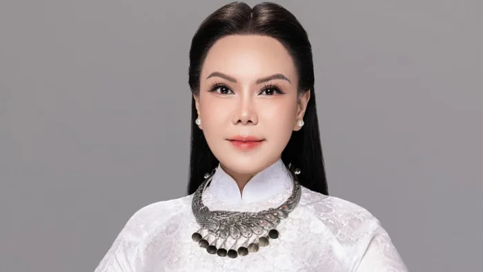 Choáng ngợp với không gian sống giàu có của diễn viên Việt Hương
