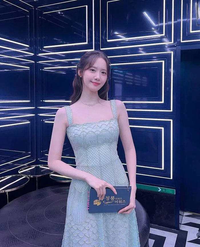 YoonA (SNSD) chia tay vai trò MC sau một thập kỷ gắn bó