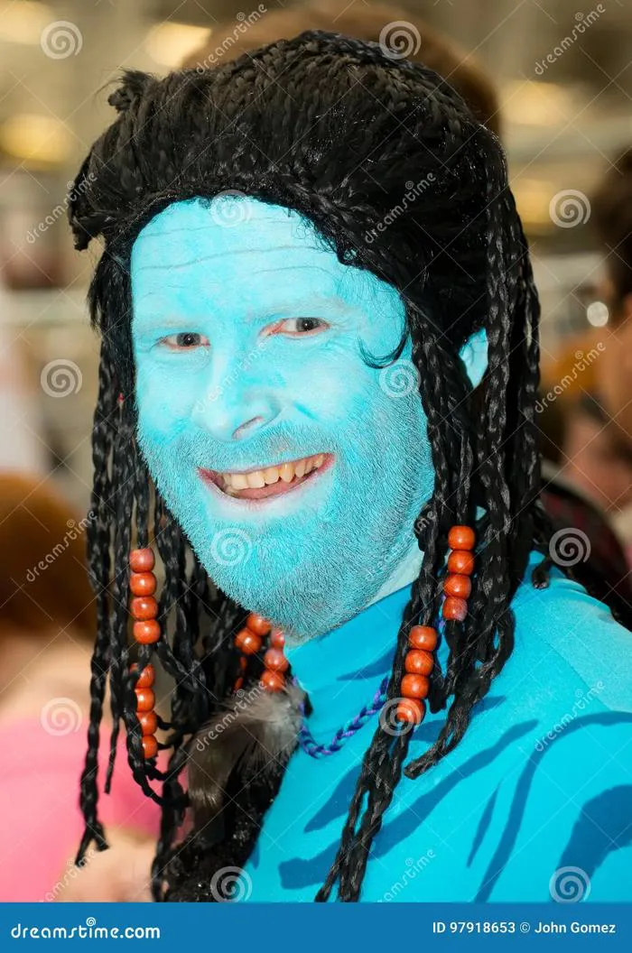 Blue Avatar Character Cosplay at the London Film & Comic Con 2017 Editorial  Stock Photo - Image of fancy, film: 97918653